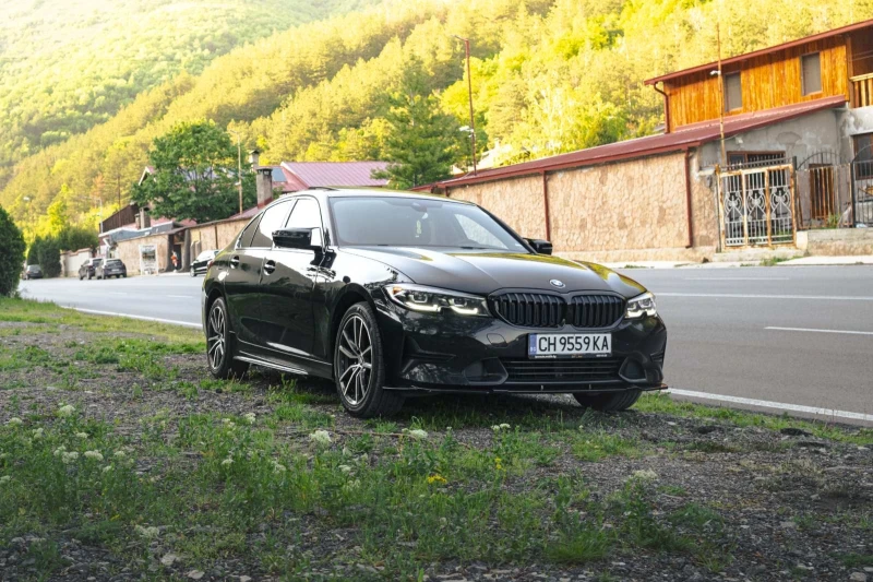 BMW 330 3.0i X-drive /258к.с/98хил.км/DIGITAL/LED