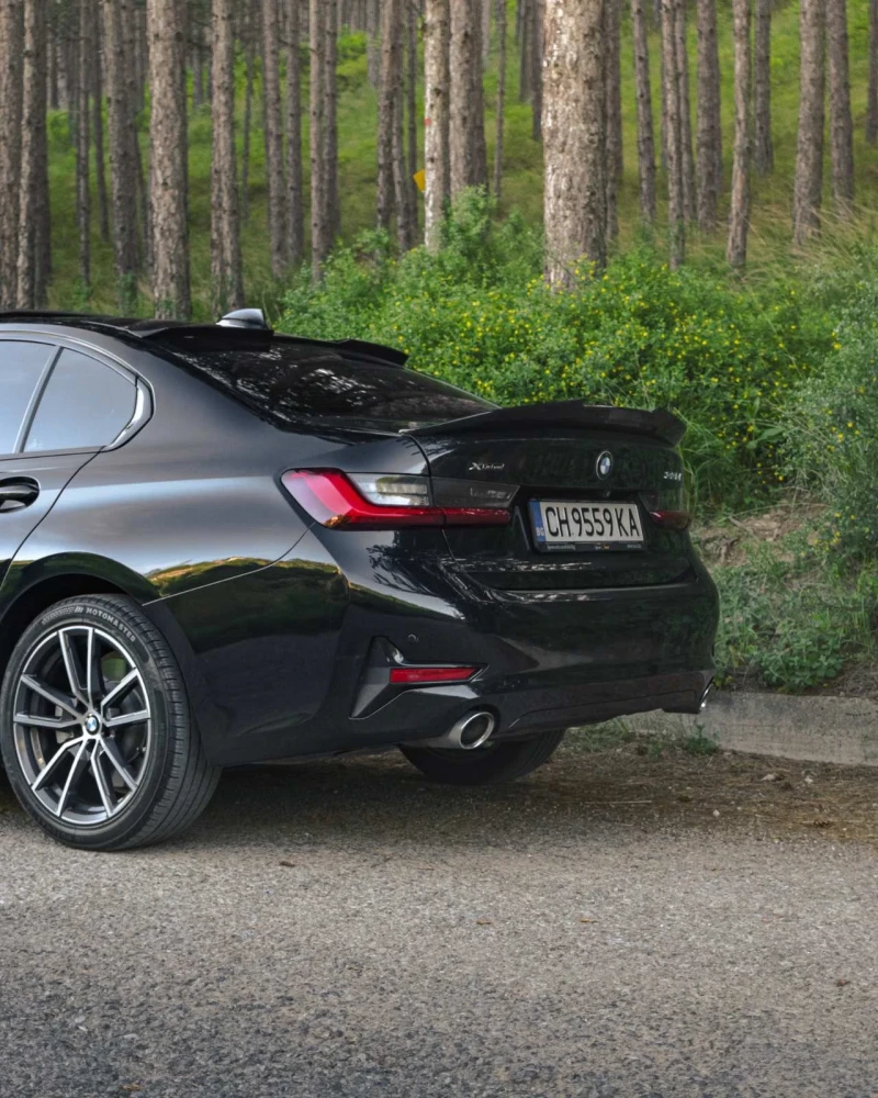 BMW 330 3.0i X-drive /258к.с/98хил.км/DIGITAL/LED, снимка 4 - Автомобили и джипове - 50722687