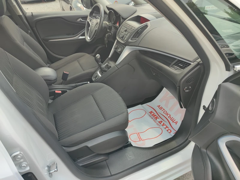 Opel Zafira 1.6 ECOMTURBO-150ks-6sk-7места- ПАРКТРОНИК, снимка 10 - Автомобили и джипове - 50573591