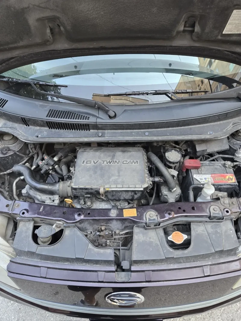 Daihatsu Materia LPG, снимка 12 - Автомобили и джипове - 52642657