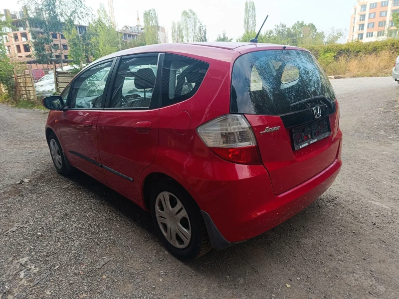 Honda Jazz, снимка 4 - Автомобили и джипове - 52509656