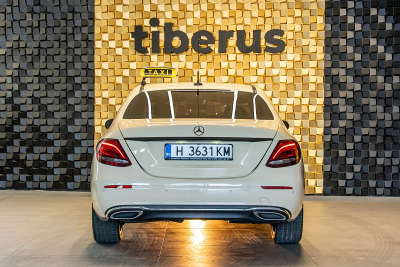 Mercedes-Benz E 200  TAXI, снимка 5 - Автомобили и джипове - 51681113