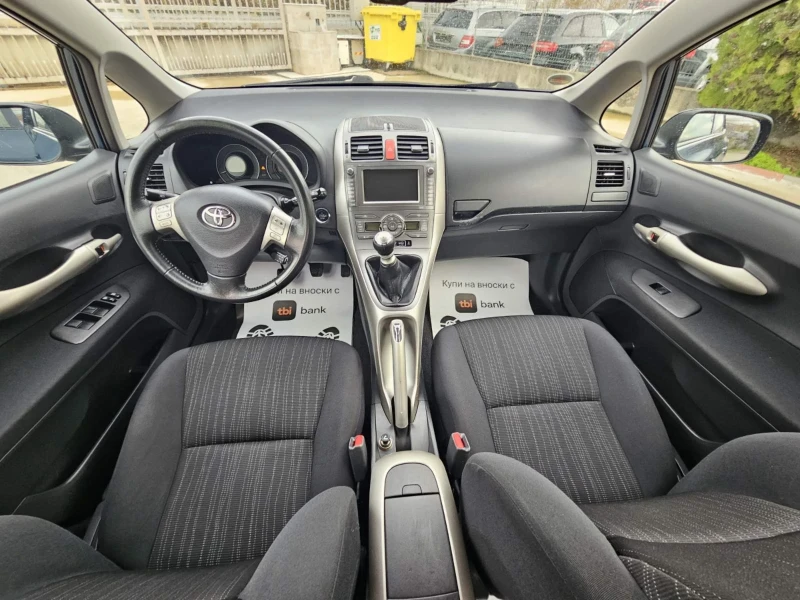 Toyota Auris 2.0 D-4D/126 к.с./НАВИГАЦИЯ/KEYLESS GO, снимка 9 - Автомобили и джипове - 52566933