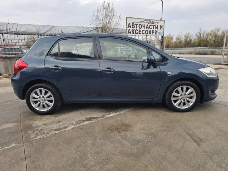 Toyota Auris 2.0 D-4D/126 к.с./НАВИГАЦИЯ/KEYLESS GO, снимка 7 - Автомобили и джипове - 52566933