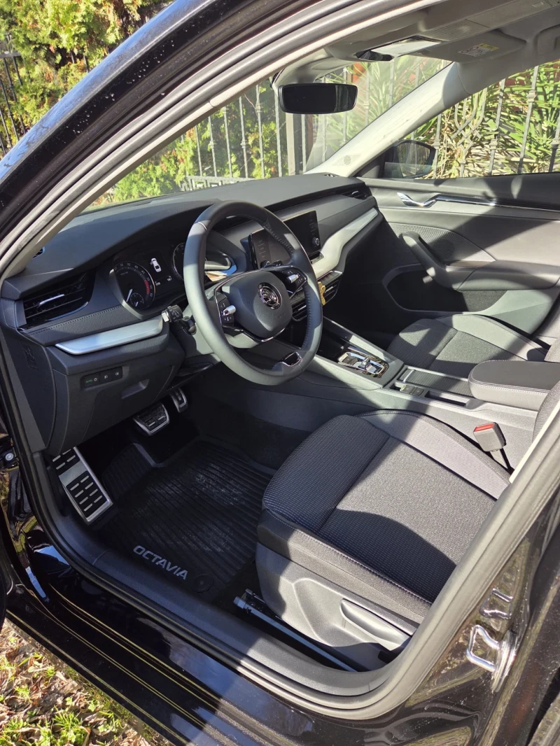 Skoda Octavia, снимка 12 - Автомобили и джипове - 52729968