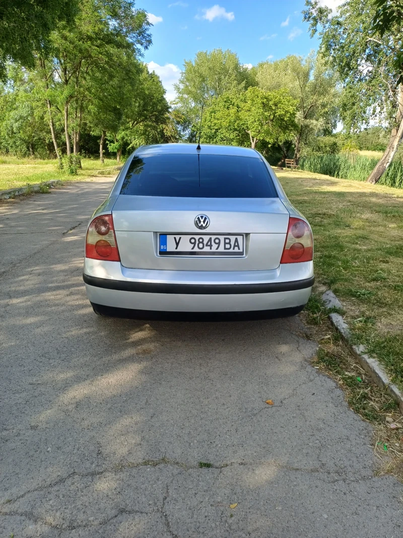 VW Passat, снимка 5 - Автомобили и джипове - 52767964