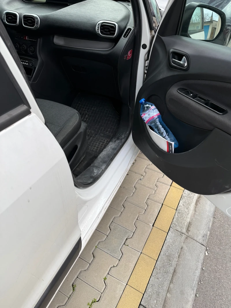 Citroen C3 Picasso, снимка 7 - Автомобили и джипове - 53093126