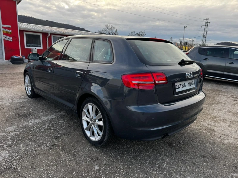Audi A3 1.6 TDI, АВТОПИЛОТ, КЛИМАТРОНИК, FACELIFT , снимка 2 - Автомобили и джипове - 53265422