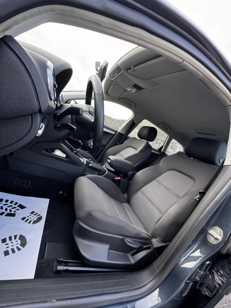 Audi A3 1.6 TDI, АВТОПИЛОТ, КЛИМАТРОНИК, FACELIFT , снимка 16 - Автомобили и джипове - 53265422
