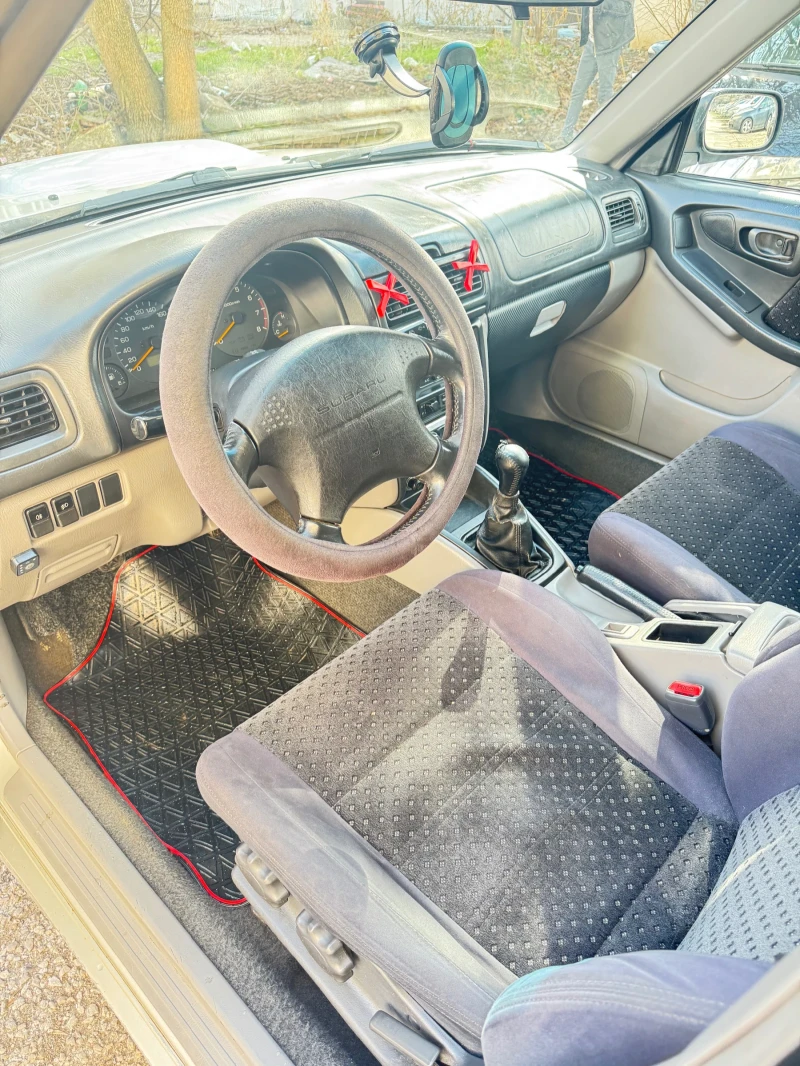 Subaru Forester 4х4 газ, снимка 7 - Автомобили и джипове - 53465332