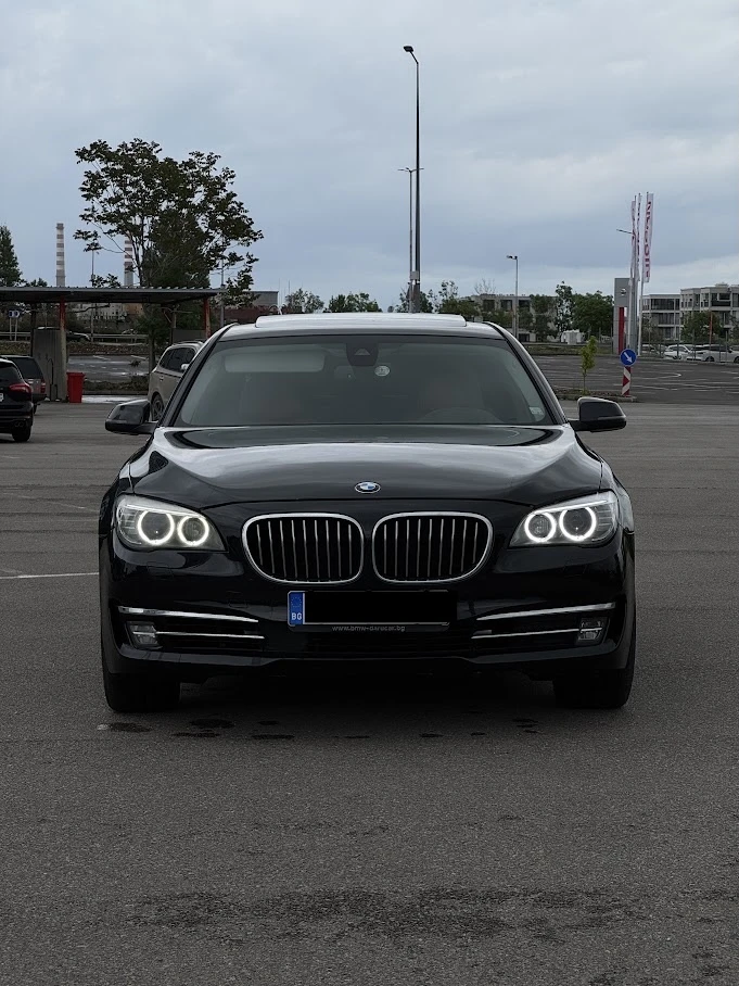 BMW 730
