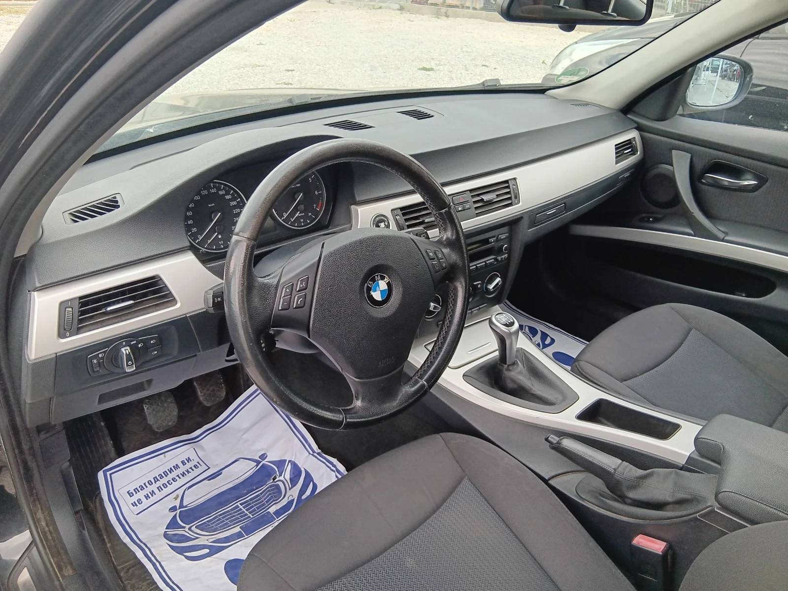 BMW 318 2.0 LCI - изображение 7