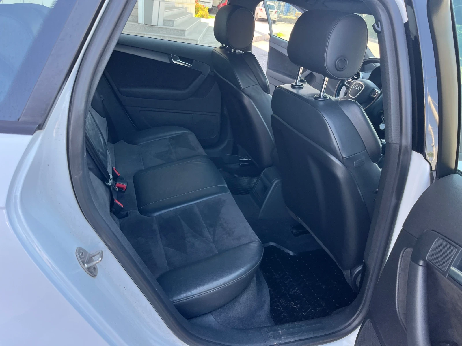 Audi A3 2, 0TDI-140k.c/2013г/КОЖА/ПОДГРЕВ/ТОП СЪСТОЯНИЕ!!! - изображение 10