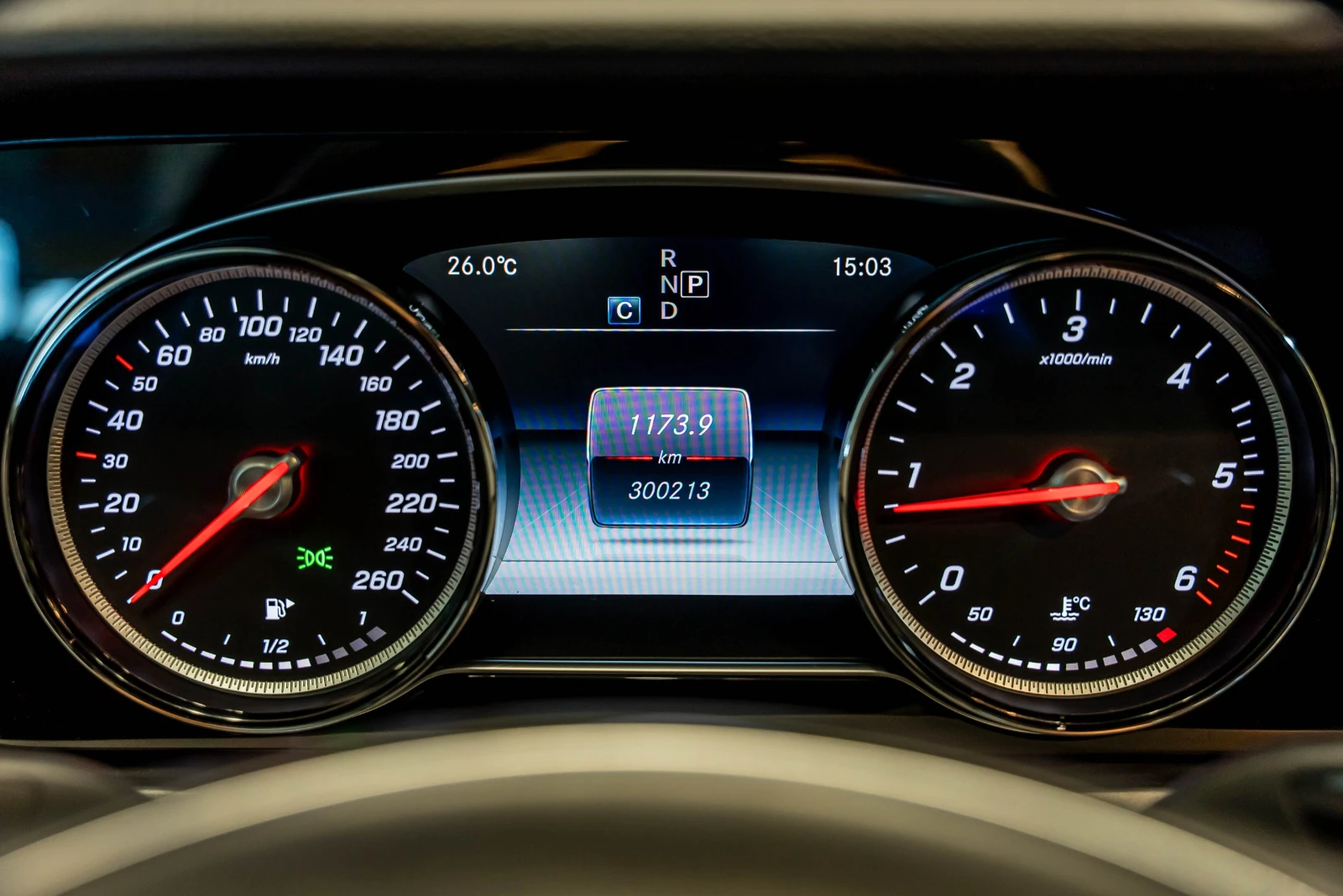 Mercedes-Benz E 200  TAXI | Mobile.bg — изображение 17