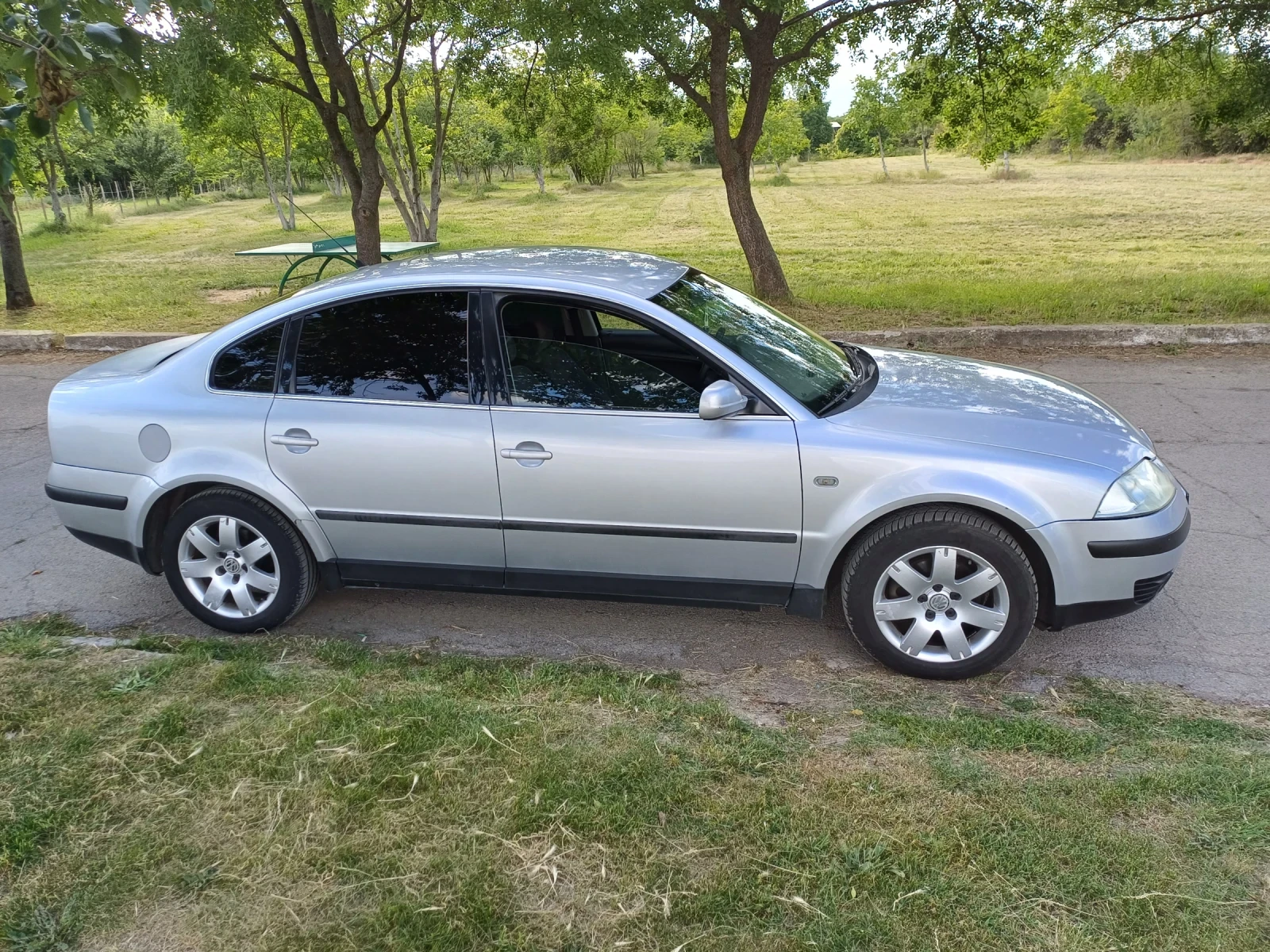 VW Passat | Mobile.bg   3