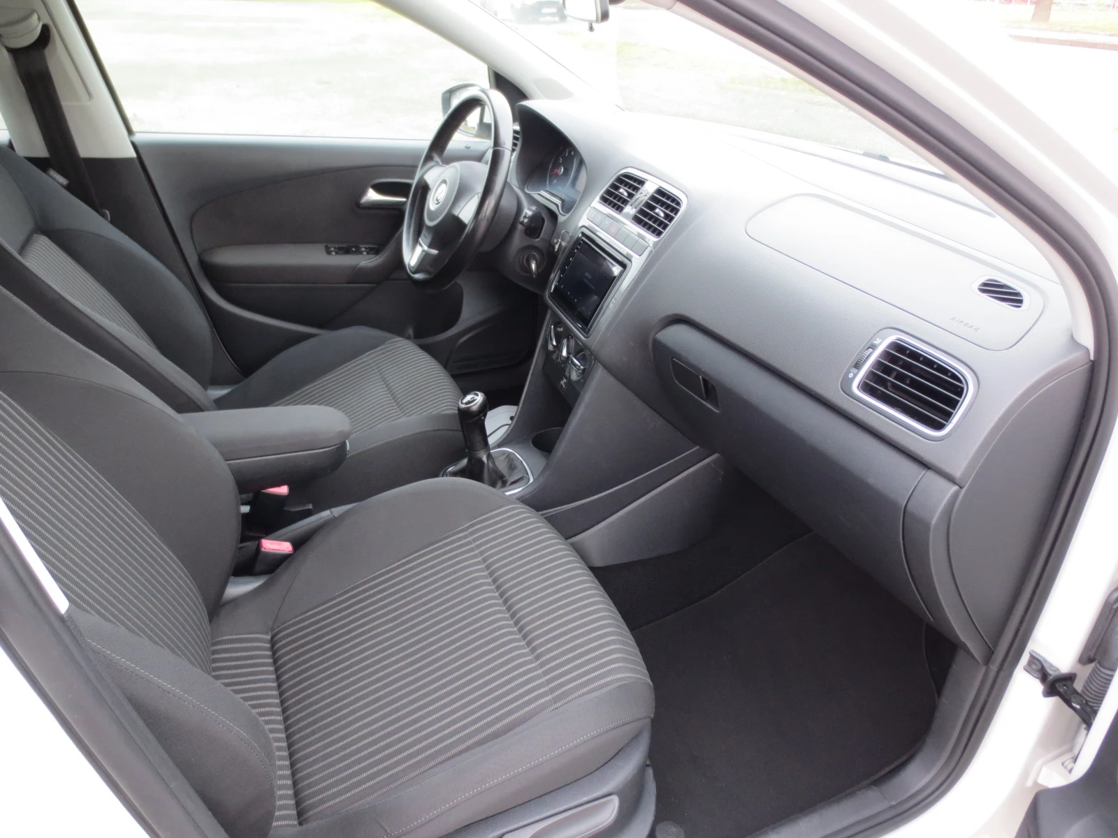 VW Polo 1.4 i * ���*  | Mobile.bg � ����������� 14
