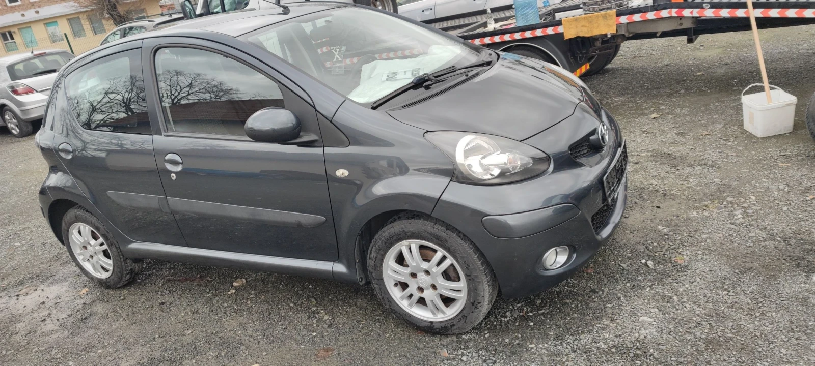 Toyota Aygo Evo1.0, снимка 3 - Автомобили и джипове - 54250162