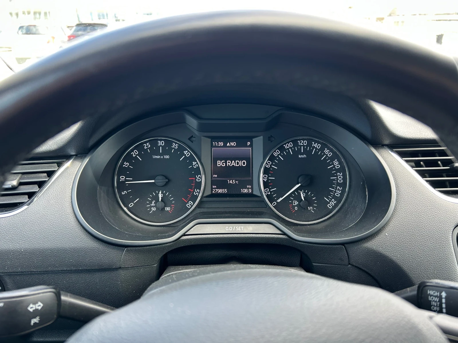 Skoda Octavia, снимка 7 - Автомобили и джипове - 54000563