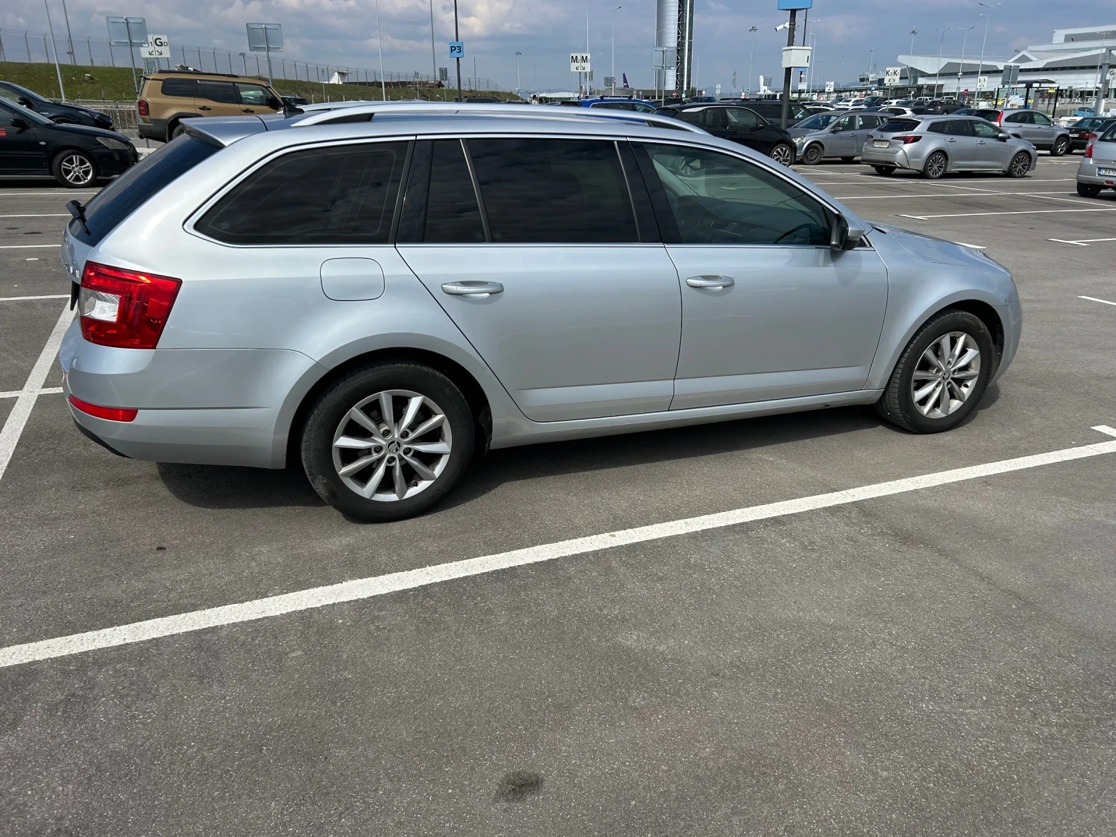 Skoda Octavia, снимка 5 - Автомобили и джипове - 54000563