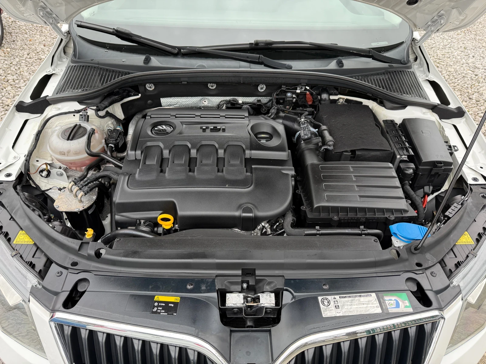 Skoda Octavia 1.6TDI Ambition 110к.с. - СУПЕР СЪСТОЯНИЕ! EURO6b, снимка 14 - Автомобили и джипове - 54028976