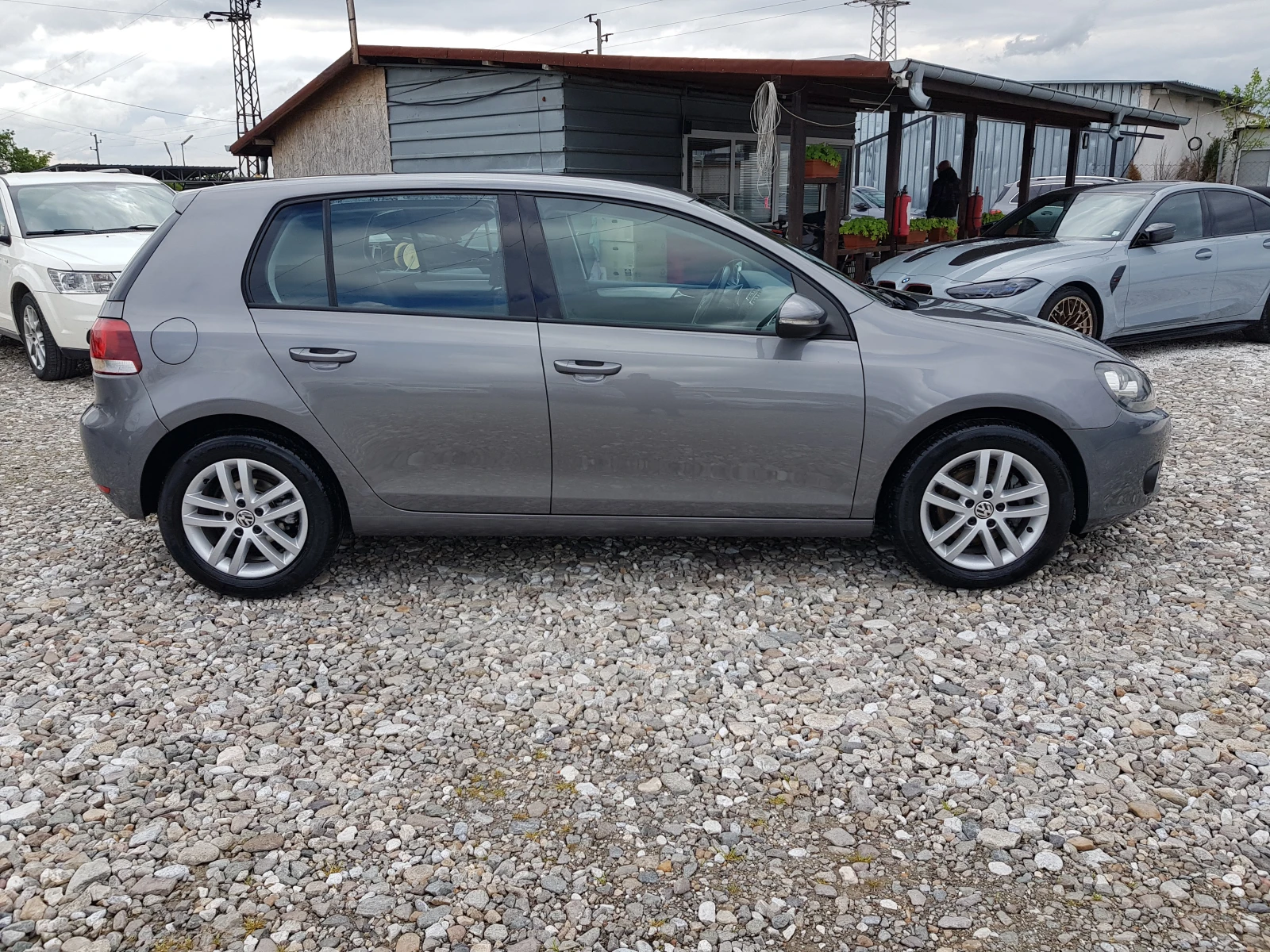 VW Golf 2.0 TDI-140 к.с. HIGHLINE 6 скорости EURO 5B, снимка 4 - Автомобили и джипове - 54380427
