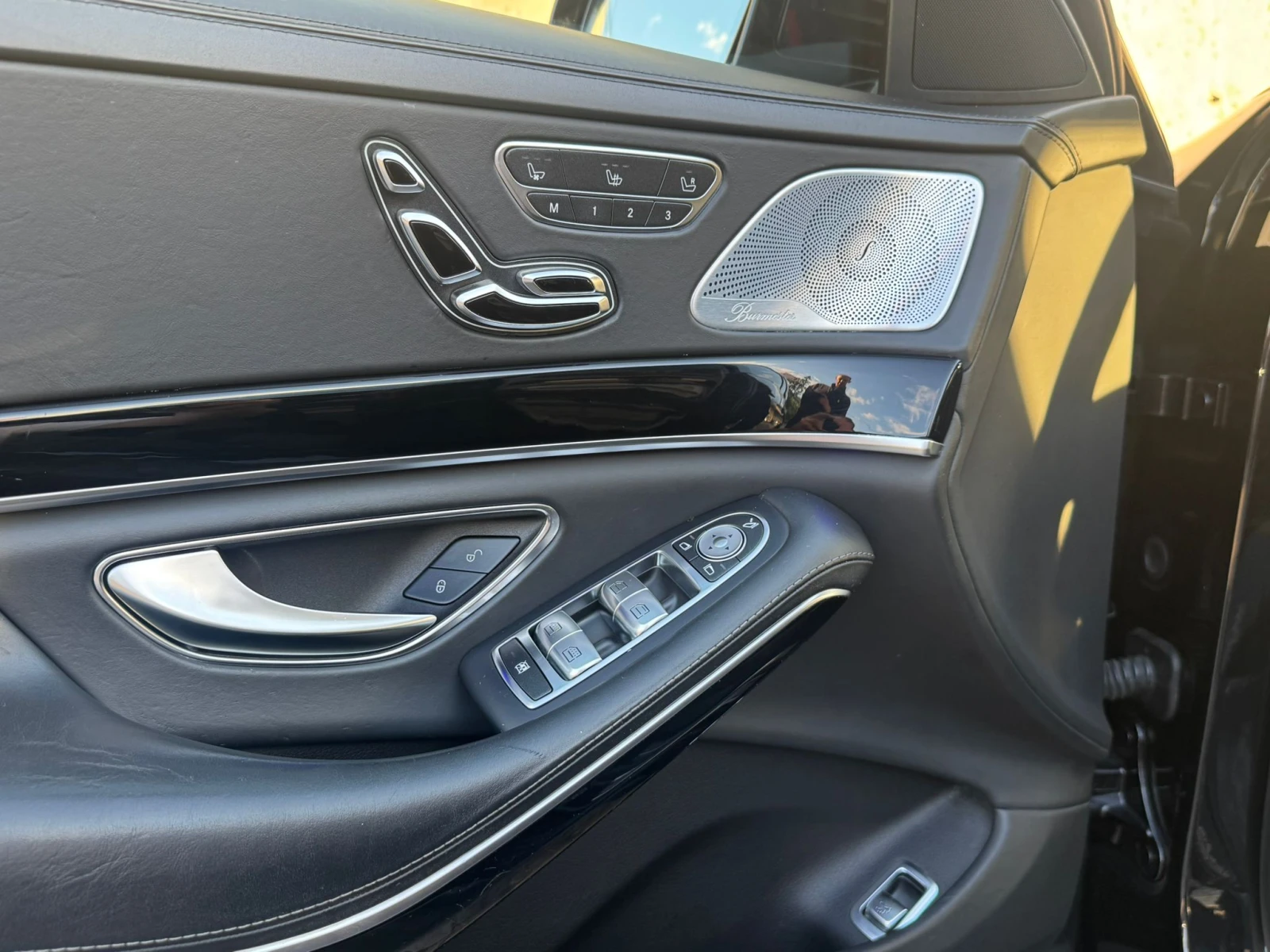 Mercedes-Benz S 500 4M/AMG/PANO/2TV/NAVI/Top/Excellent/Full !!!, снимка 8 - Автомобили и джипове - 54577059