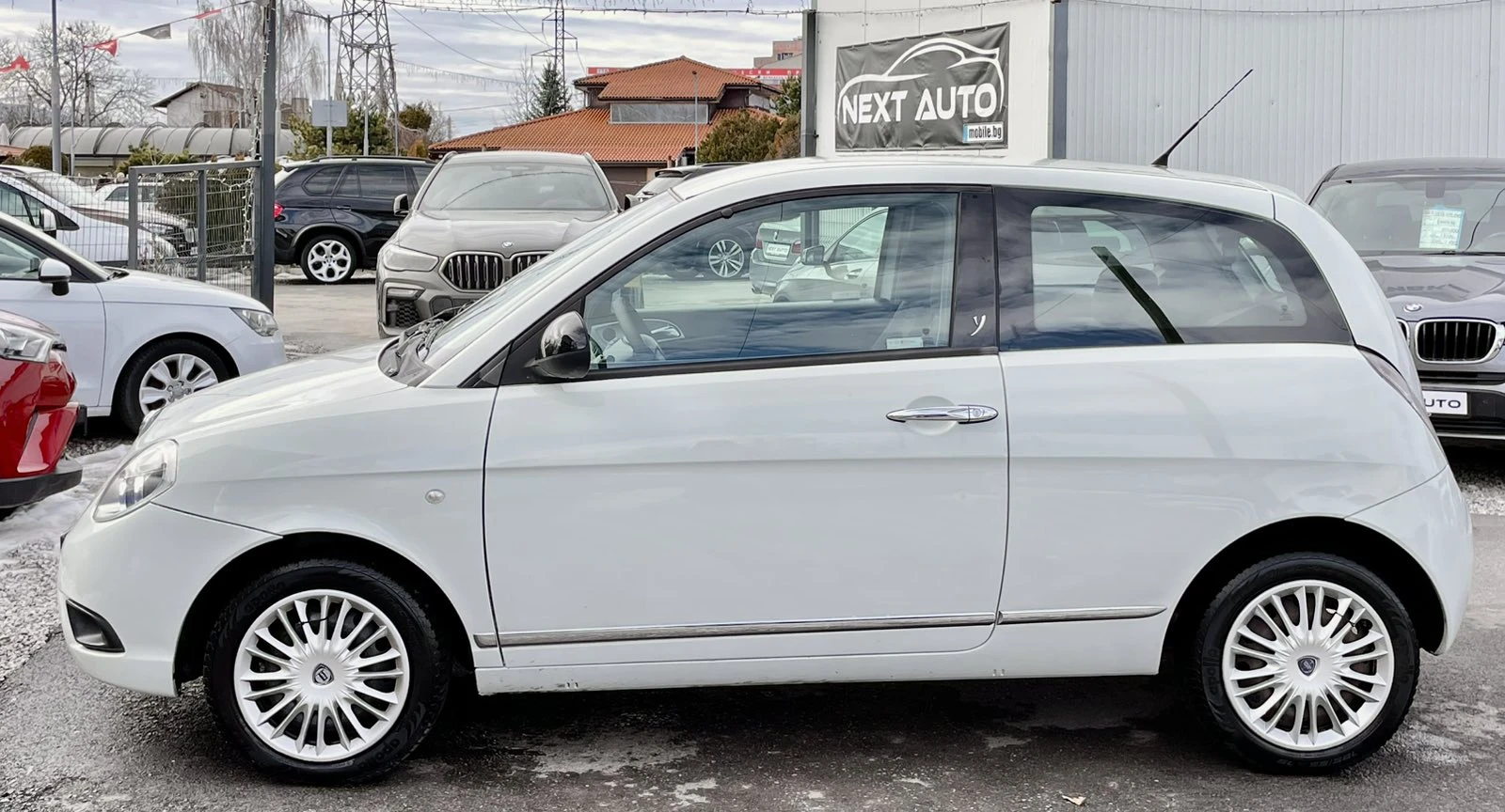 Lancia Ypsilon 1.3MJET 75HP E5A, снимка 8 - Автомобили и джипове - 54640980