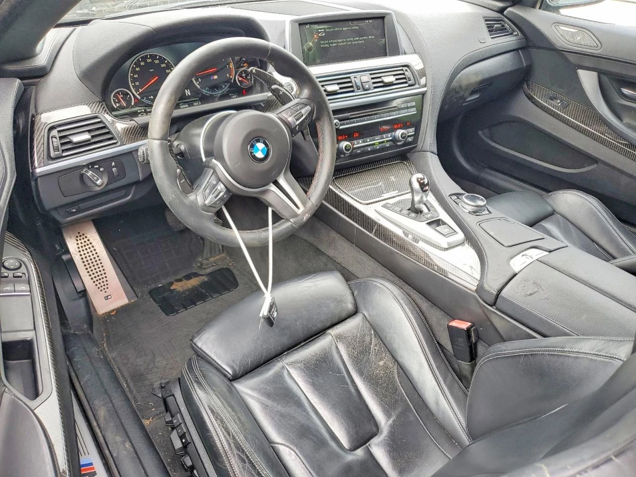BMW M6 CARBON / HEADUP / HARMAN / ADAPTIVE SUSP / DCT, снимка 8 - Автомобили и джипове - 54741847