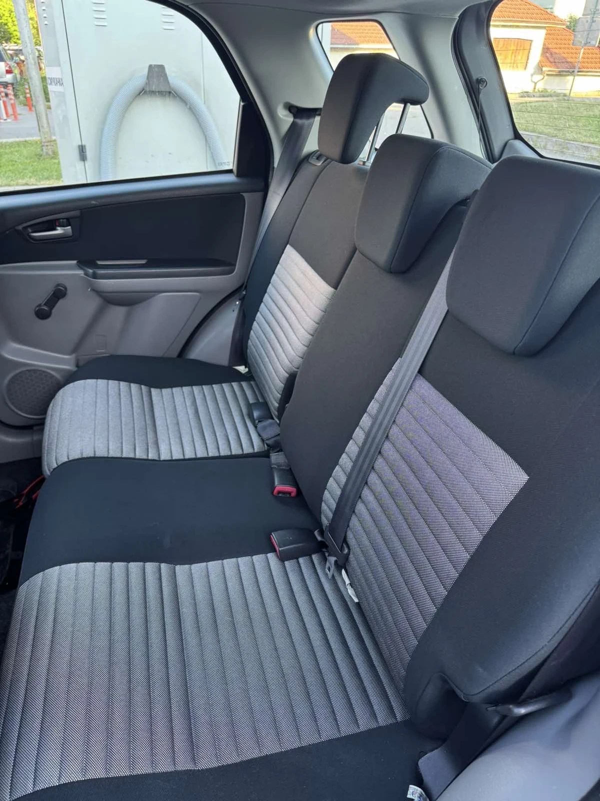 Suzuki SX4, снимка 10 - Автомобили и джипове - 54746068