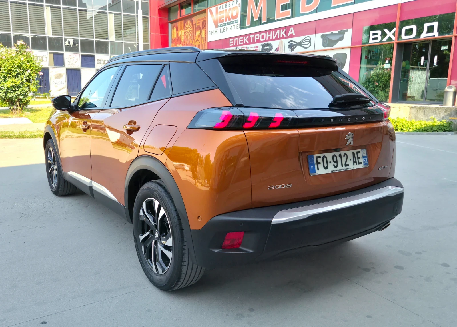 Peugeot 2008 1.5 HDi GT Line/ Keyless/ Обслужен, снимка 4 - Автомобили и джипове - 54809906