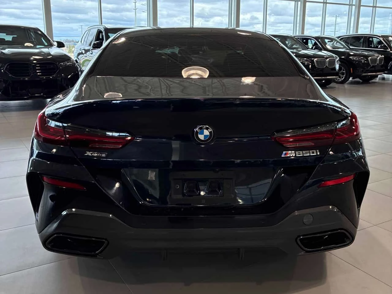 BMW 850 xDrive * ГЛАВНО ПРЕДСТАВИТЕЛСТВО НА BMW, снимка 5 - Автомобили и джипове - 54906233
