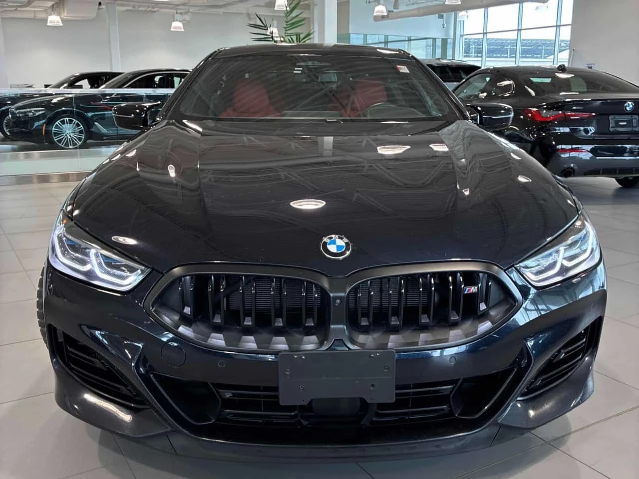 BMW 850 xDrive * ГЛАВНО ПРЕДСТАВИТЕЛСТВО НА BMW, снимка 2 - Автомобили и джипове - 54906233