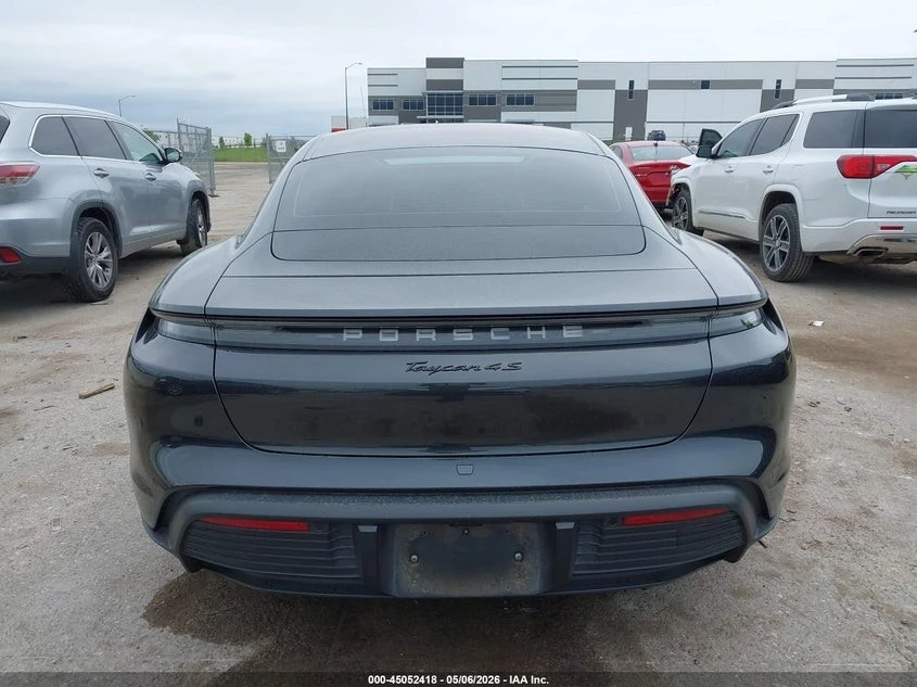 Porsche Taycan 4s ЦЕНА ДО БЪЛГАРИЯ РЕГИСТРАЦИЯ & АВТОКРЕДИТ, снимка 8 - Автомобили и джипове - 55433196
