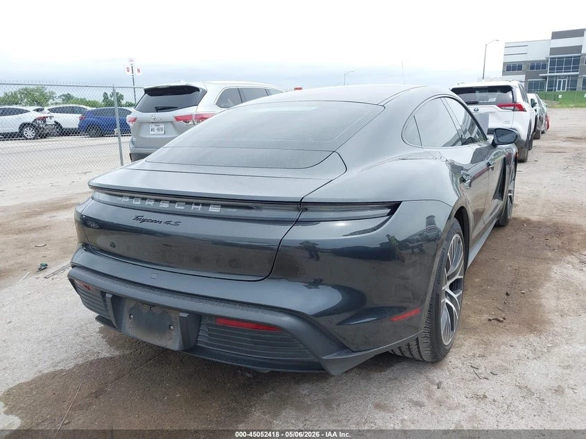 Porsche Taycan 4s ЦЕНА ДО БЪЛГАРИЯ РЕГИСТРАЦИЯ & АВТОКРЕДИТ, снимка 4 - Автомобили и джипове - 55433196