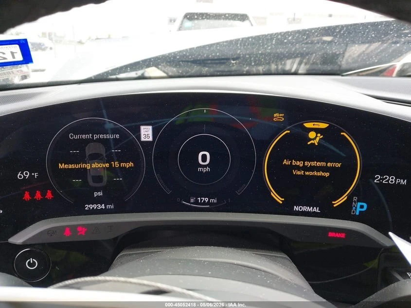 Porsche Taycan 4s ЦЕНА ДО БЪЛГАРИЯ РЕГИСТРАЦИЯ & АВТОКРЕДИТ, снимка 12 - Автомобили и джипове - 55433196