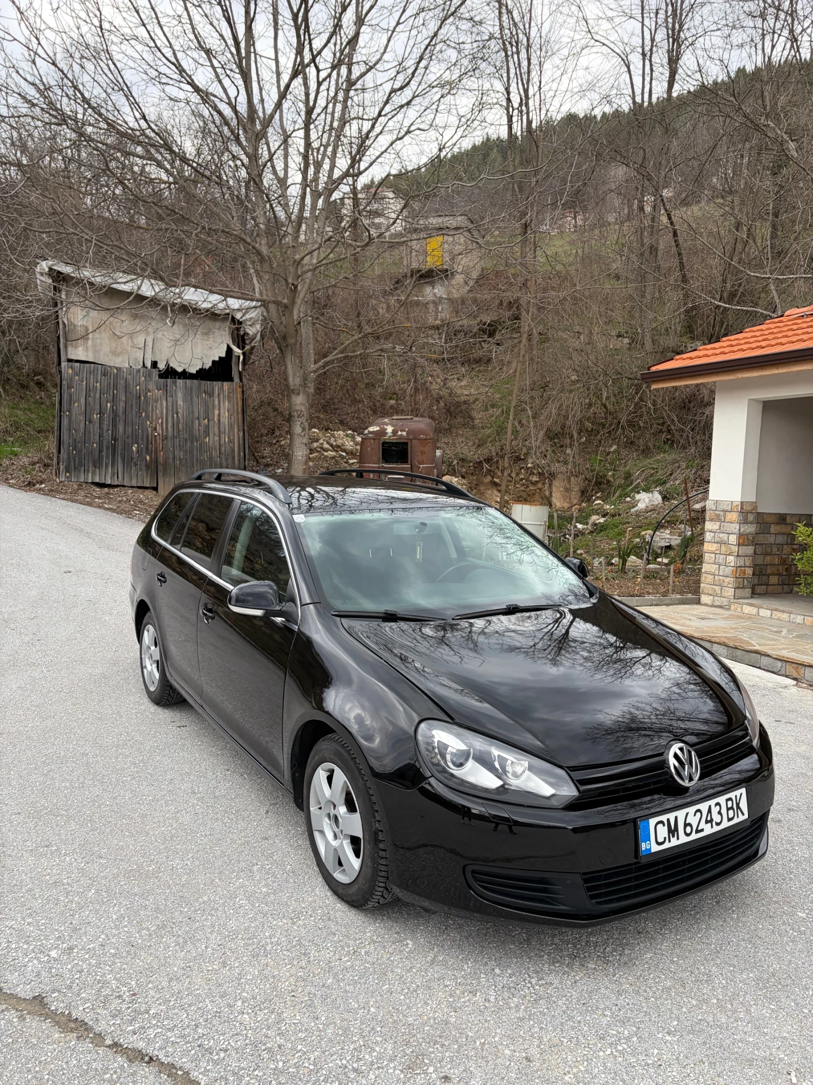 VW Golf 1.6TDI, снимка 3 - Автомобили и джипове - 55468293
