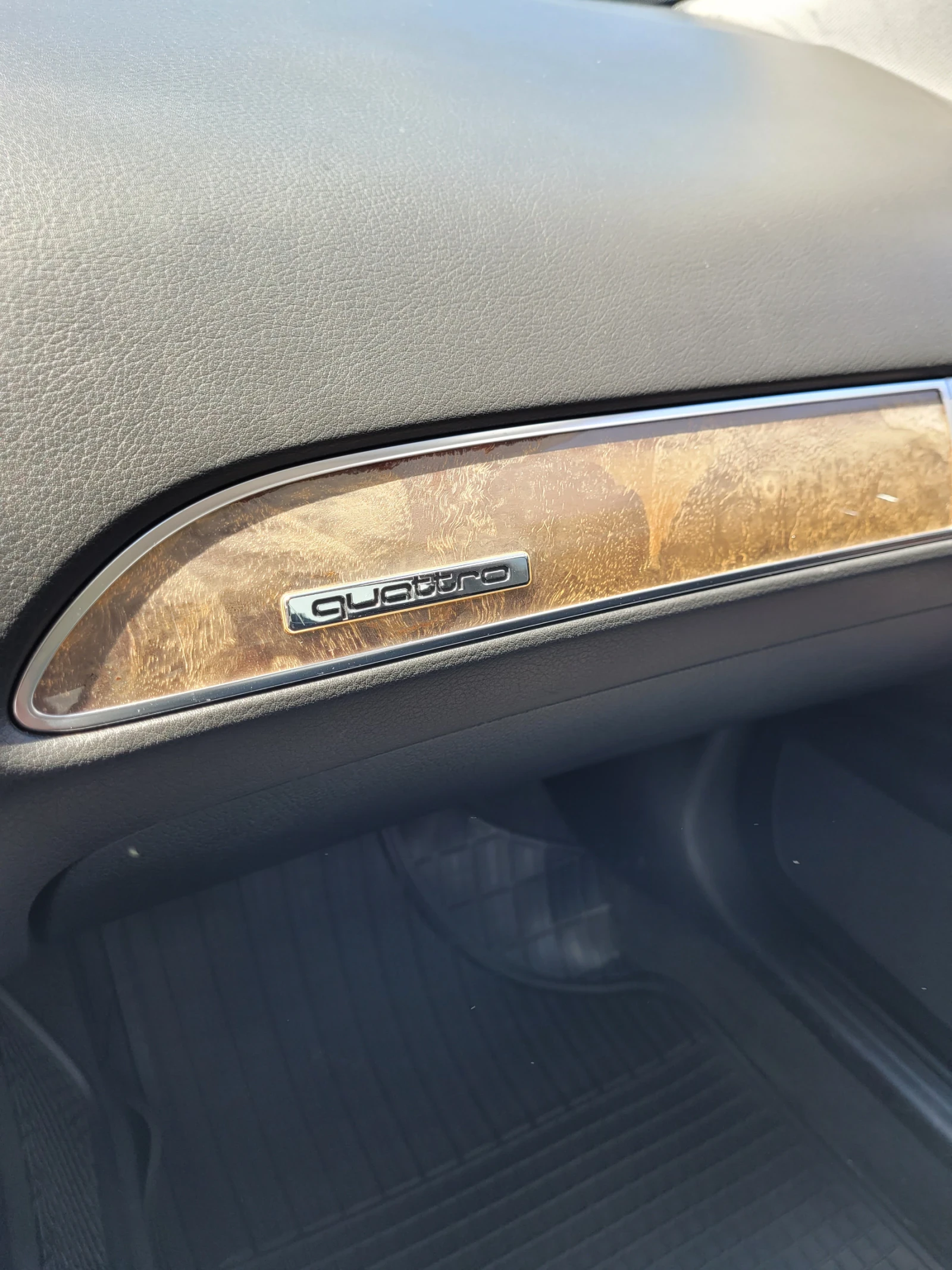 Audi A6 3.2, снимка 16 - Автомобили и джипове - 55547354