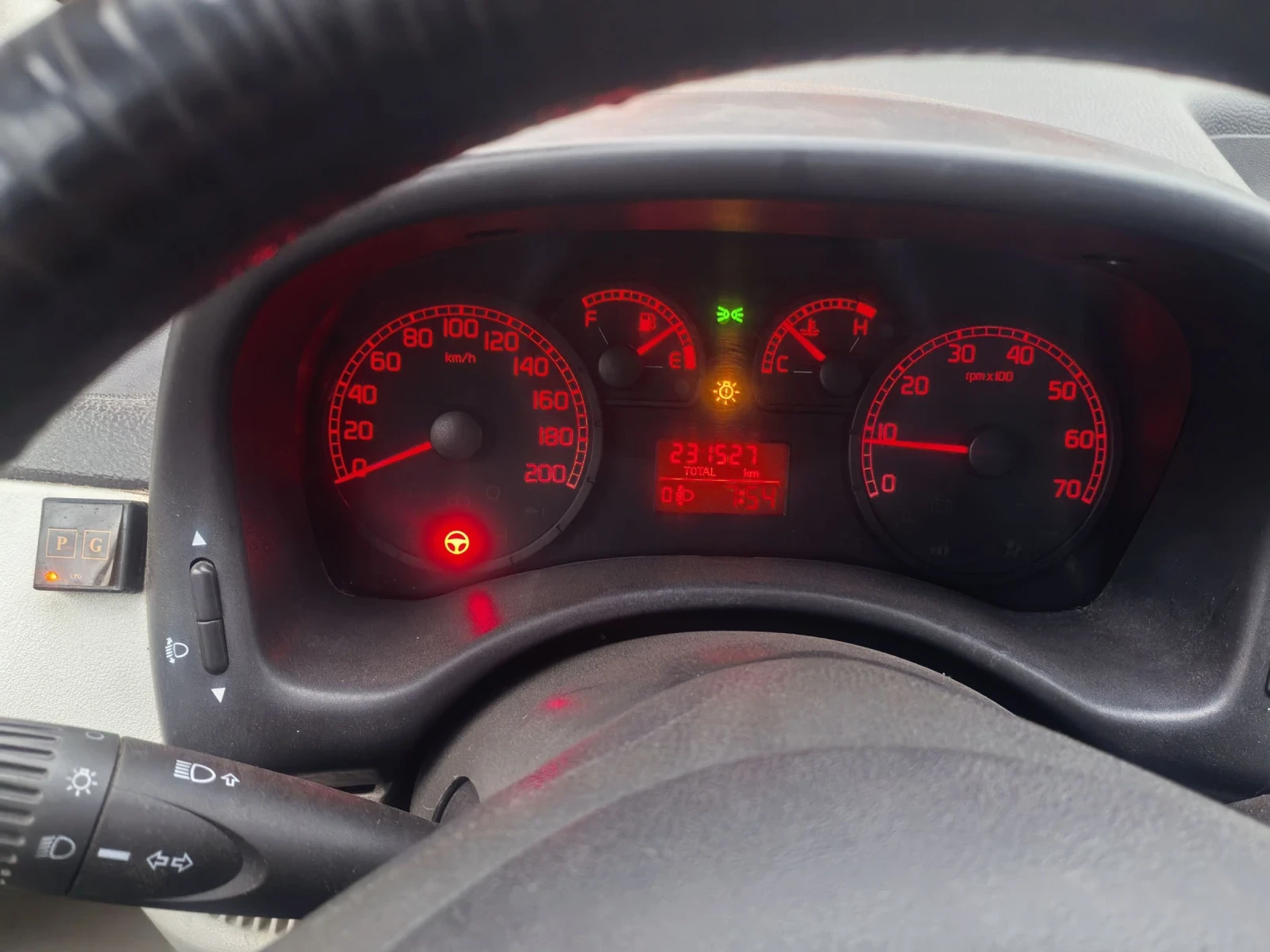 Fiat Punto, снимка 9 - Автомобили и джипове - 55582268