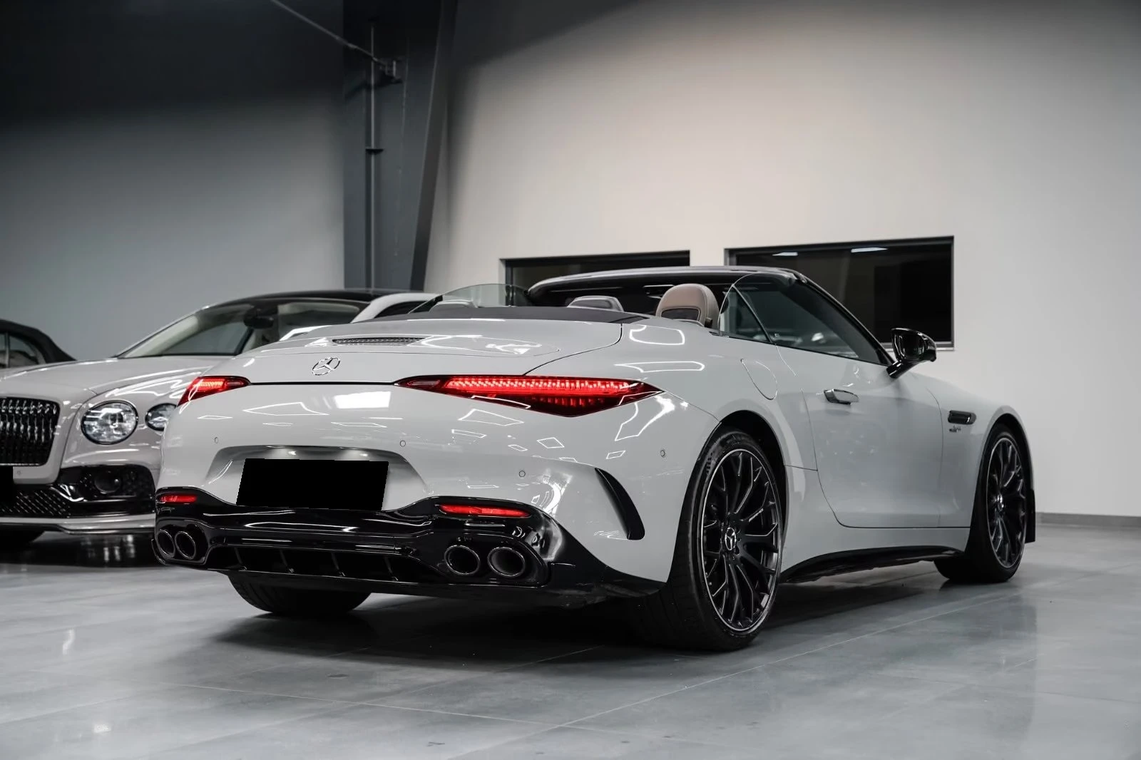 Mercedes-Benz SL 43 AMG V8 STYLE / NIGHT / BURM / EXCLUSIVE / HUD / 360 / , снимка 7 - Автомобили и джипове - 55923229