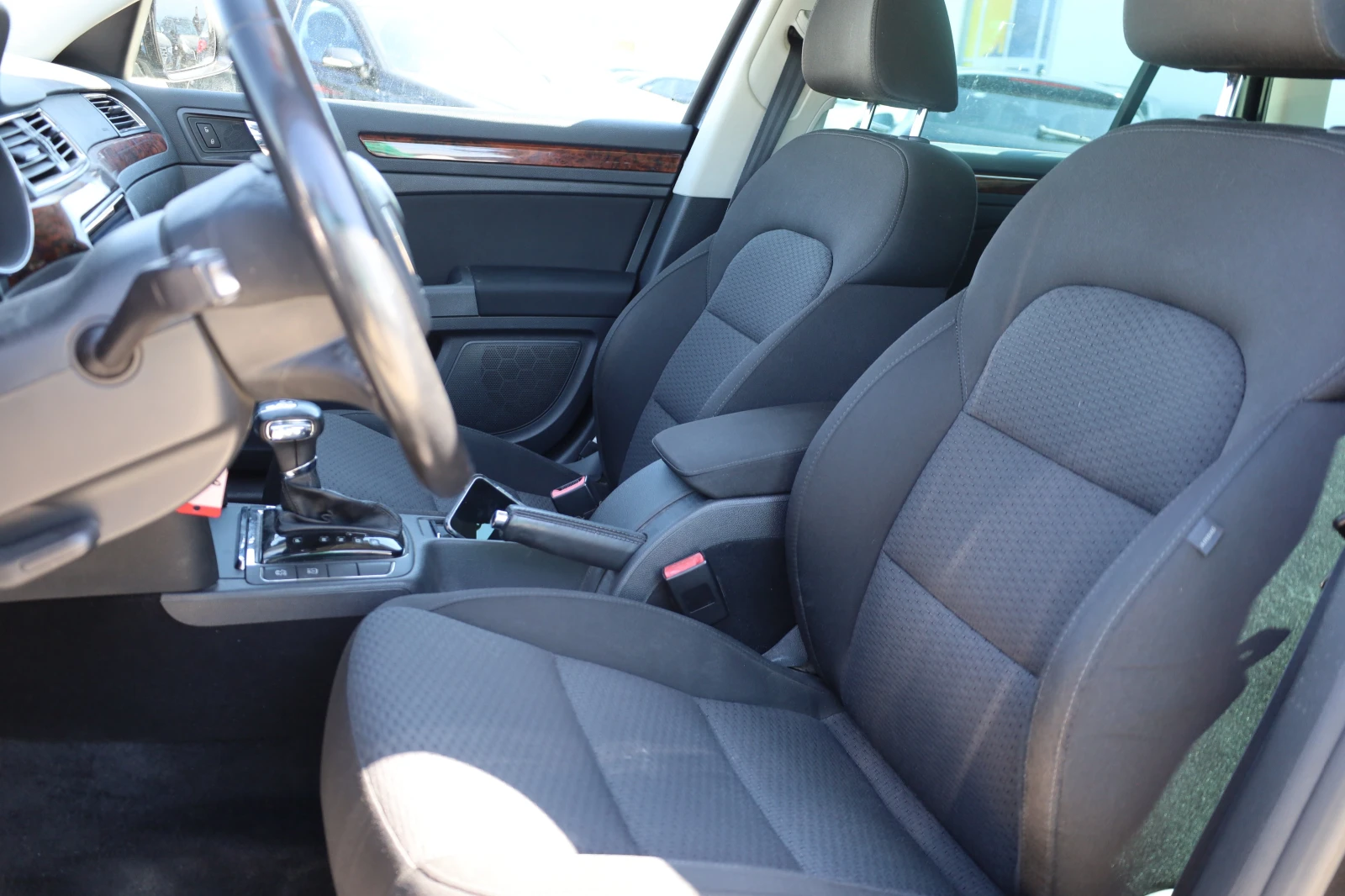 Skoda Superb ELEGANCE 4X4 , снимка 10 - Автомобили и джипове - 55959402