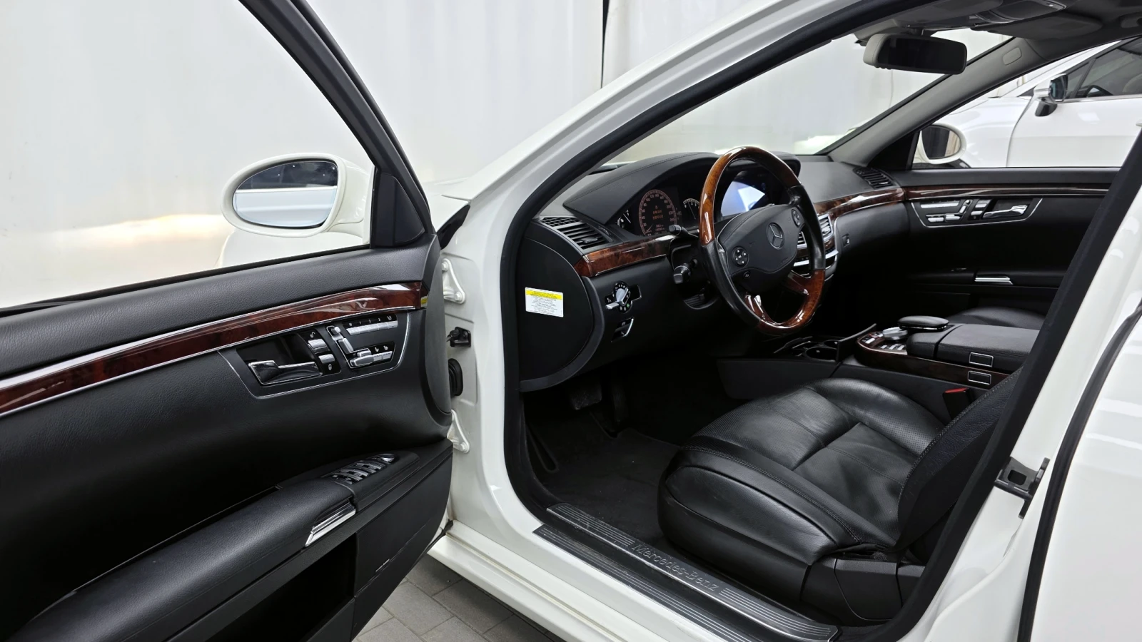 Mercedes-Benz S 550 ЕЛ. БАГАЖНИК* ЛЮК* КРАЙНА ЦЕНА, снимка 10 - Автомобили и джипове - 55983539