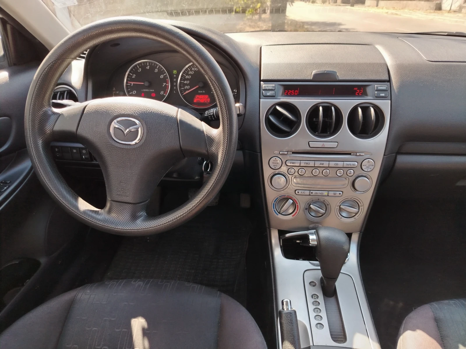 Mazda 6 Газ-бензин, снимка 7 - Автомобили и джипове - 55989940