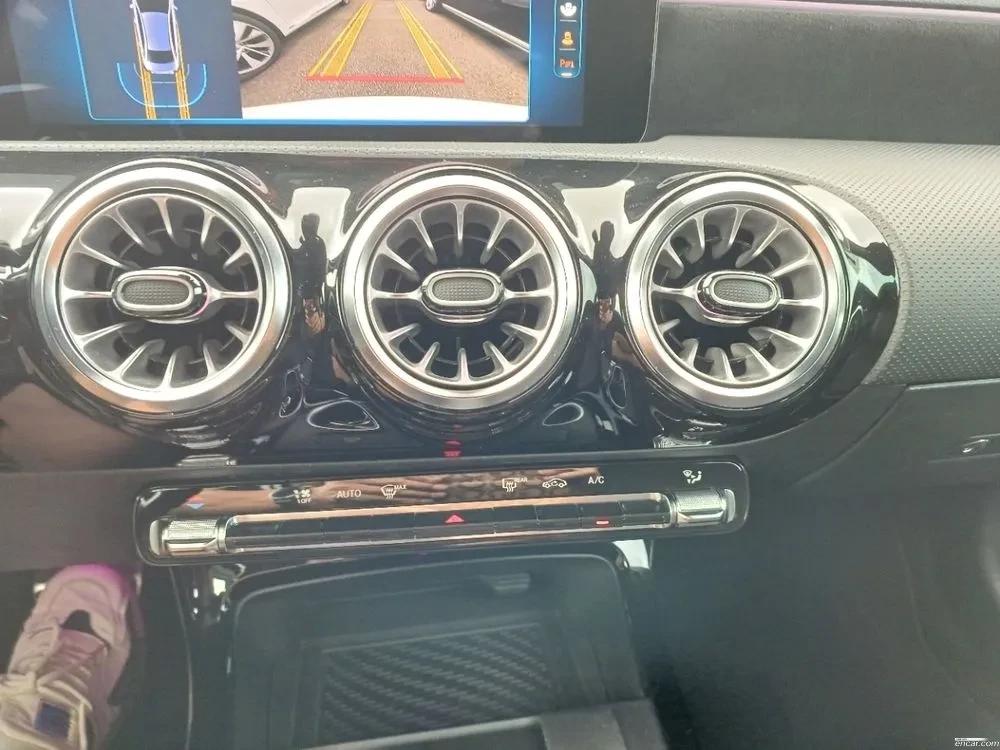Mercedes-Benz A 35 S AMG 4MATIC * ������ ����* FULL MAX | Mobile.bg � ����������� 8