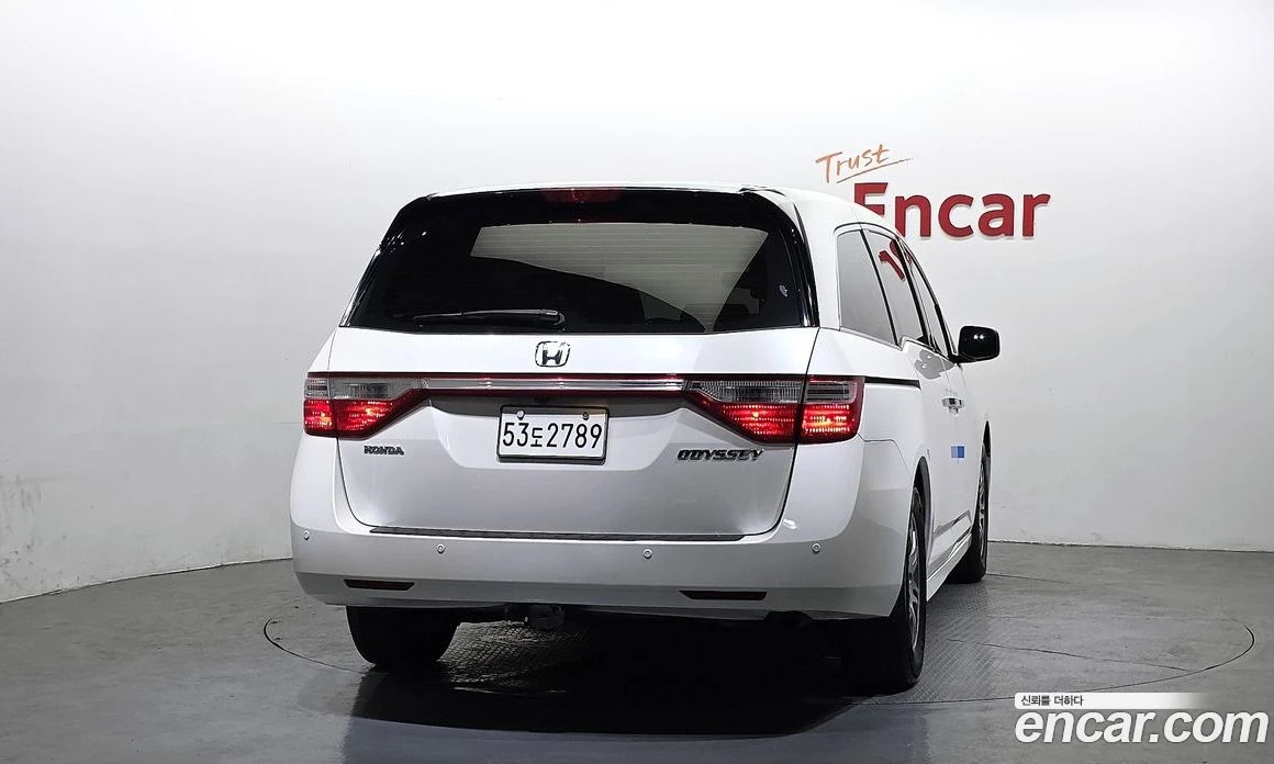 Honda Odyssey 3.5 4th, снимка 4 - Автомобили и джипове - 56123034