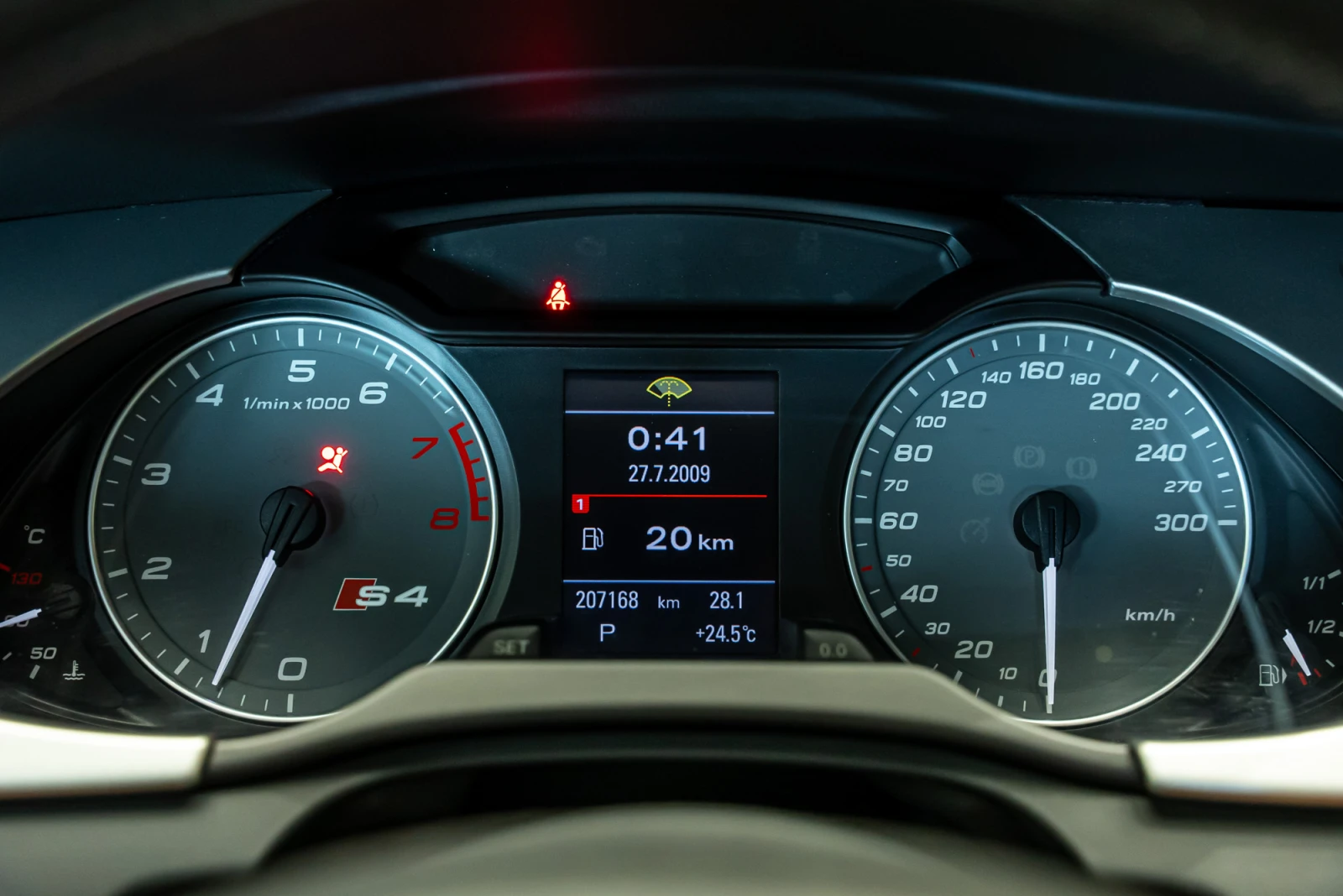 Audi S4 3.0TFSI Quattro, снимка 14 - Автомобили и джипове - 56160678