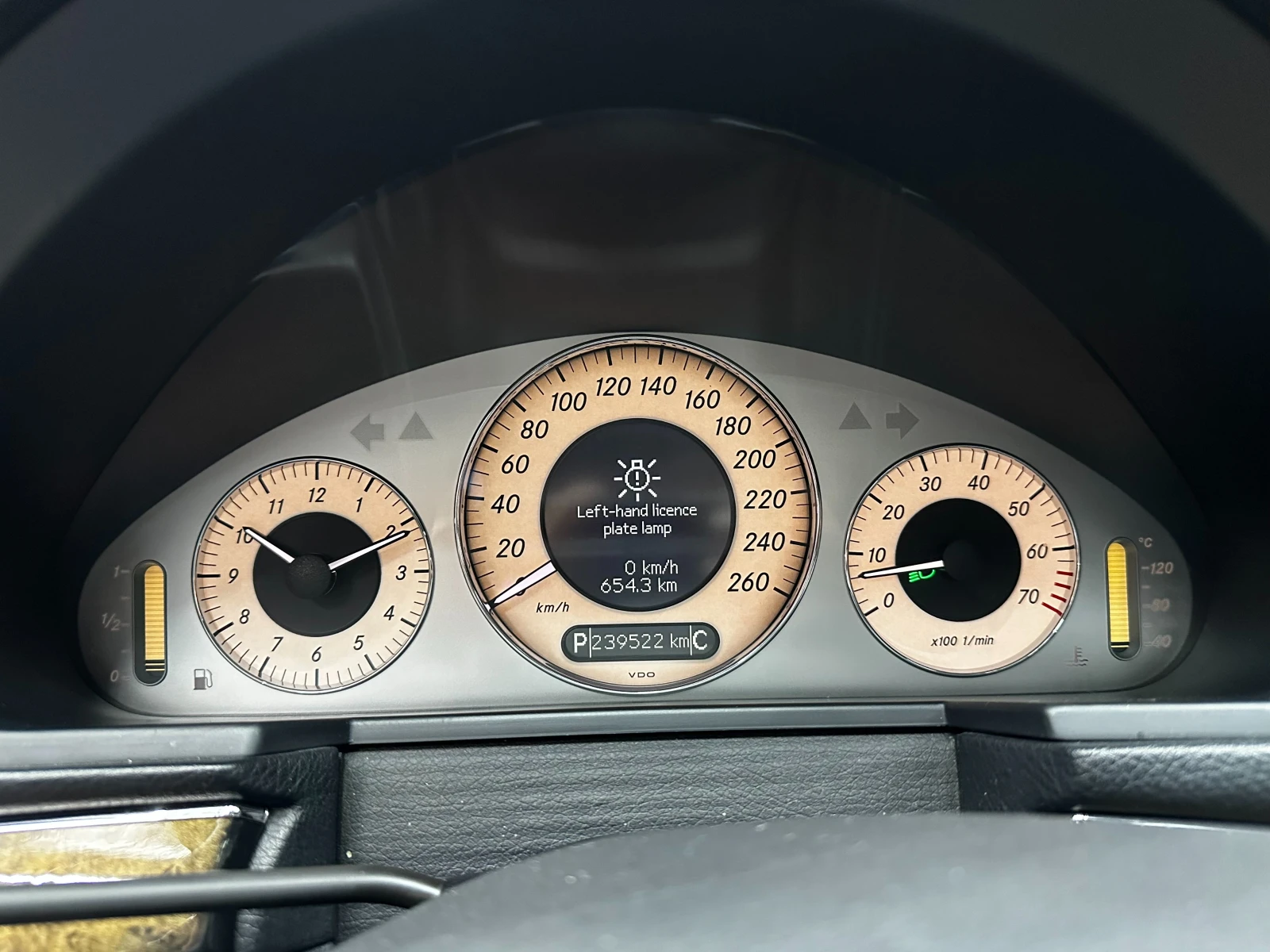 Mercedes-Benz E 500 Evo/Седан/388 к.с. , снимка 16 - Автомобили и джипове - 56514708