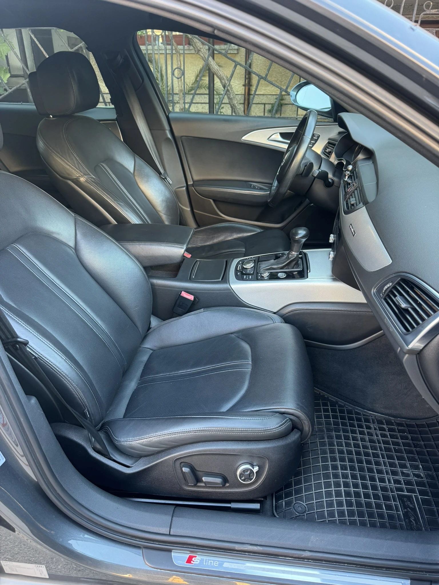 Audi A6 3.0 BiTDI 313HP, снимка 11 - Автомобили и джипове - 56647353