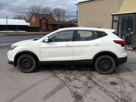 Nissan Qashqai * AWD CVT * CARFAX * ЦЕНА ДО БГ, снимка 2