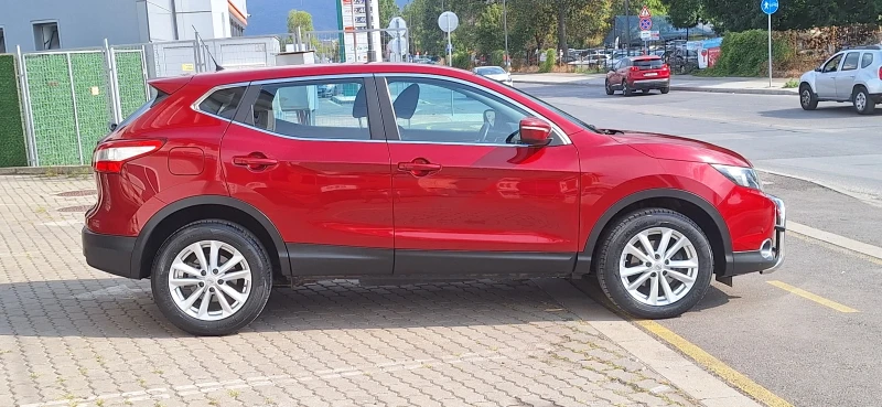 Nissan Qashqai 1.6 dci 4x4 Euro 5b Navi Led Kamera, снимка 7 - Автомобили и джипове - 47042502