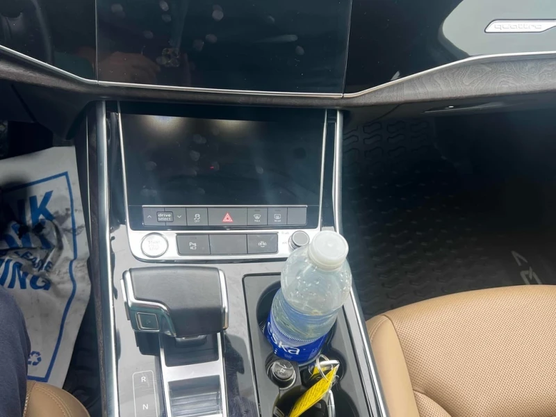 Audi Q7 * Progressiv * CARFAX * БЕЗ ПЪРВОНАЧАЛНА ВНОСКА, снимка 9 - Автомобили и джипове - 53056805